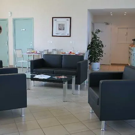 Nemea Side Sophia Antipolis Aparthotel Biot